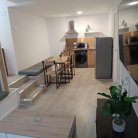 Apartamentos Turisticos Avila Puerta De San Isidro 1-4 Esterno foto