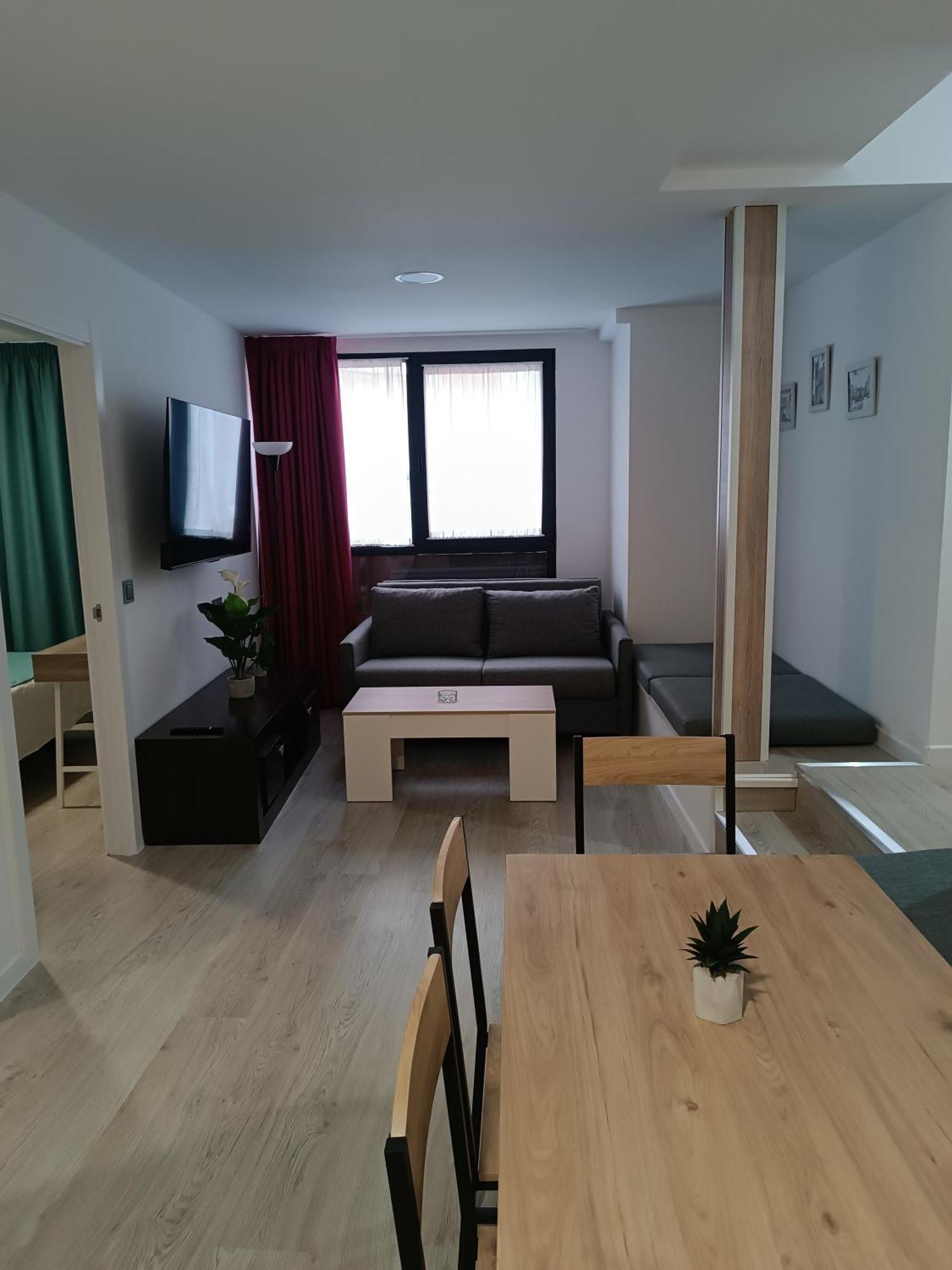 Apartamentos Turisticos Avila Puerta De San Isidro 1-4 Esterno foto